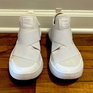 Vans Ultra Range Women’s Sz 7